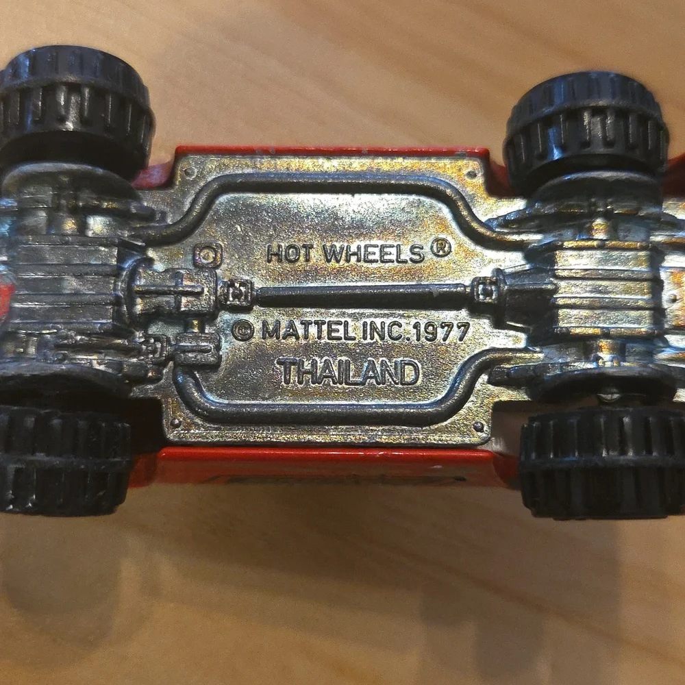 Hot Wheels Die-Cast Cars #5136